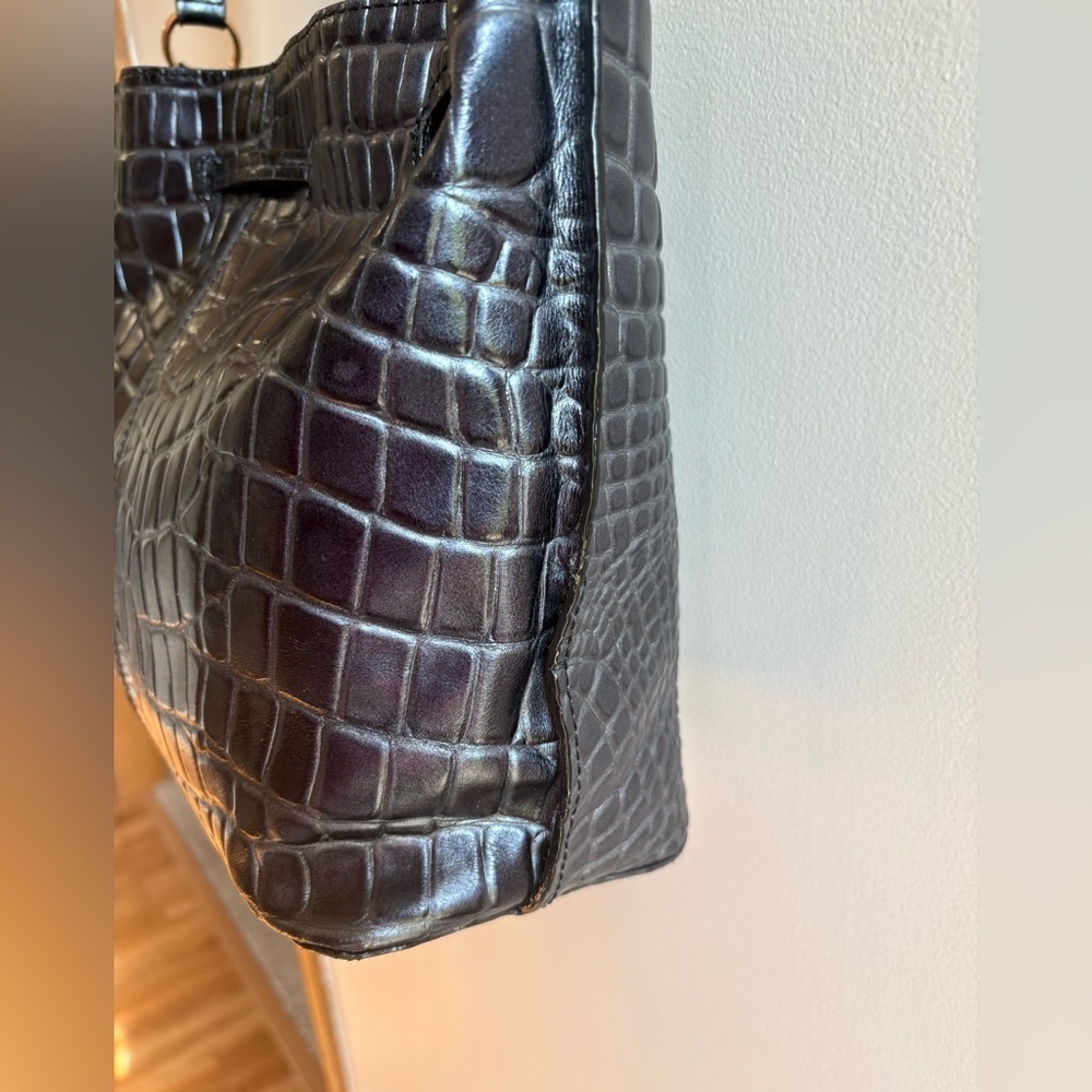 ANTONIO MELANI Black Leather Shoulder Bag with Crocodile Embossed Texture - Picture 7 of 16